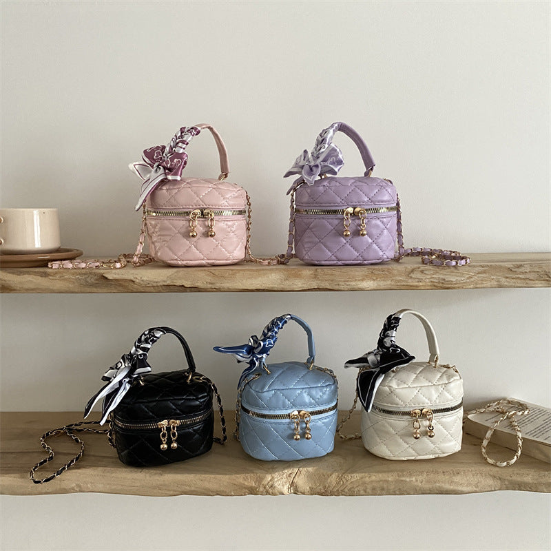 Gepolsterte Mini-Handtasche