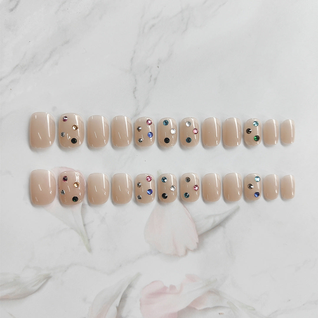 Dekoratives Press-On Nagelkunst-Set Karnz