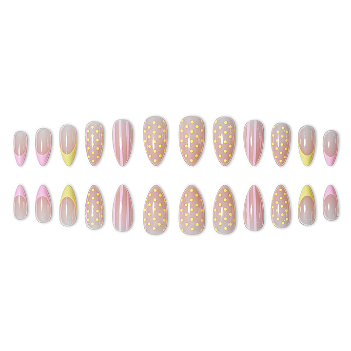 Glänzendes Press-On Nagelset Karnz