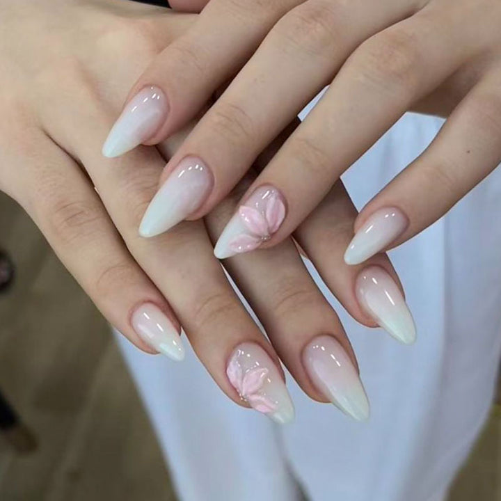 Künstlerische Ombre Stiletto Nail Art