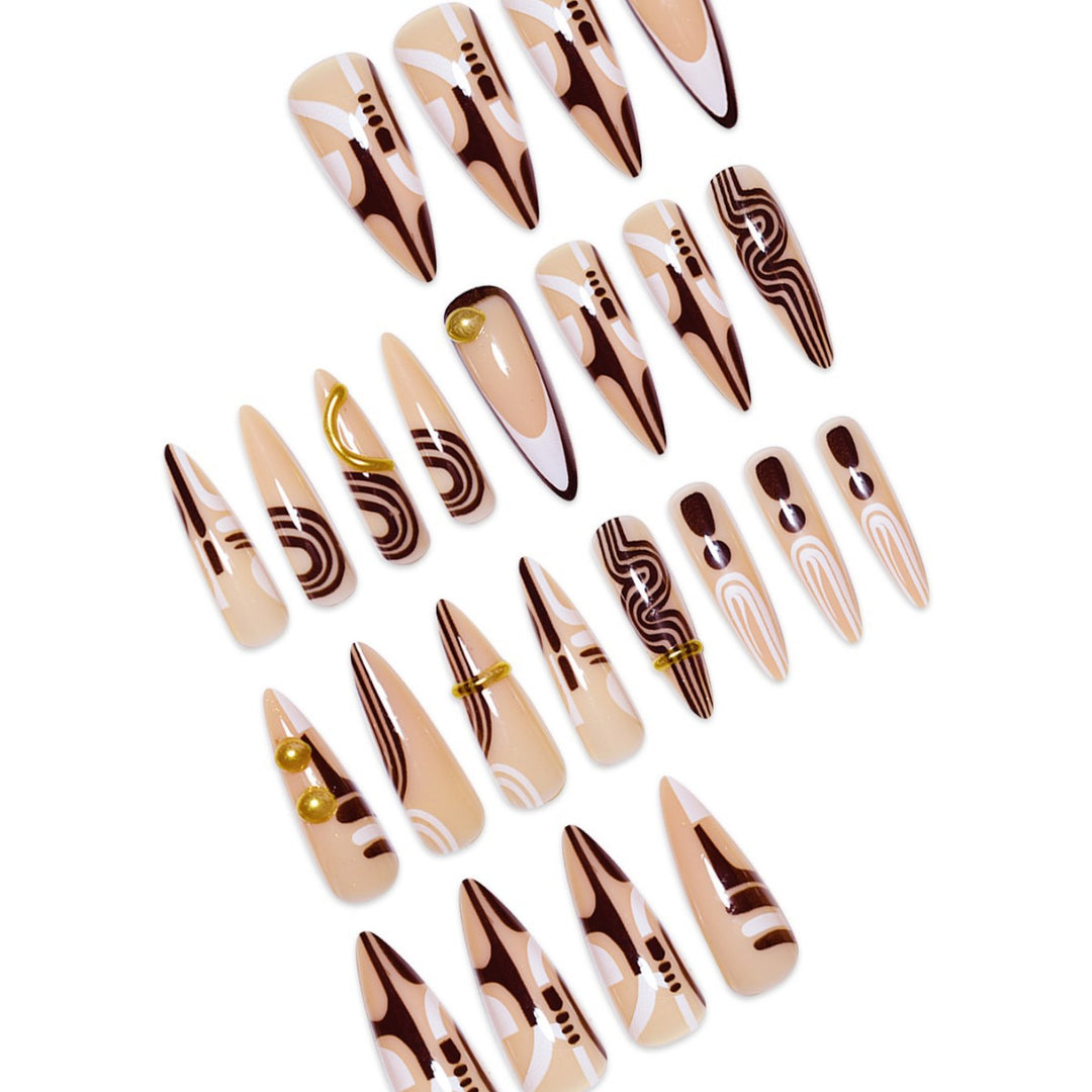Dekorative Stiletto Press-On Nagelkunst Erweiterungen Karnz