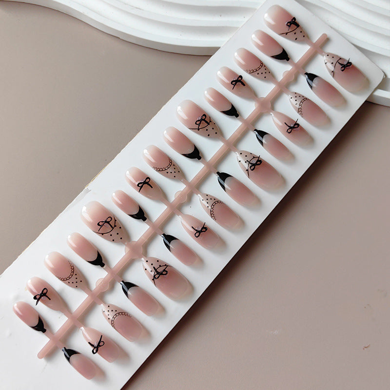 Nagelset Karnz