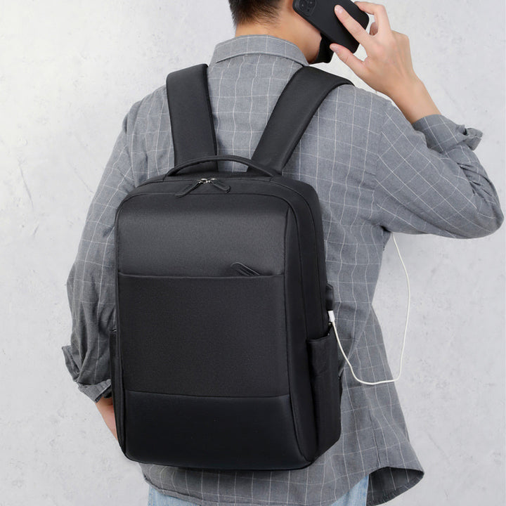 Slim-Fit Professioneller Rucksack Karnz