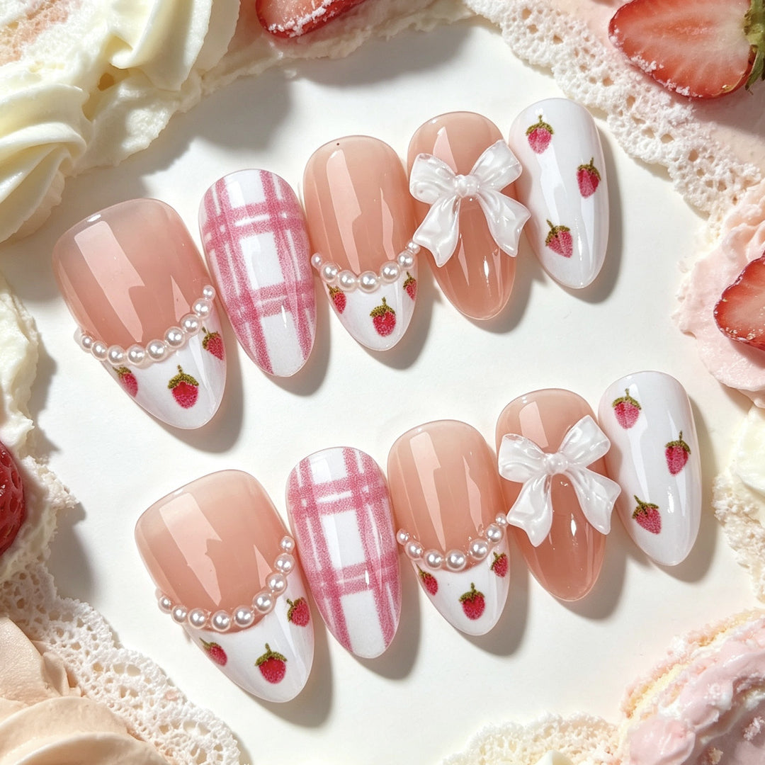 Elegantes dekoratives Press-On-Nagelset 1790746208