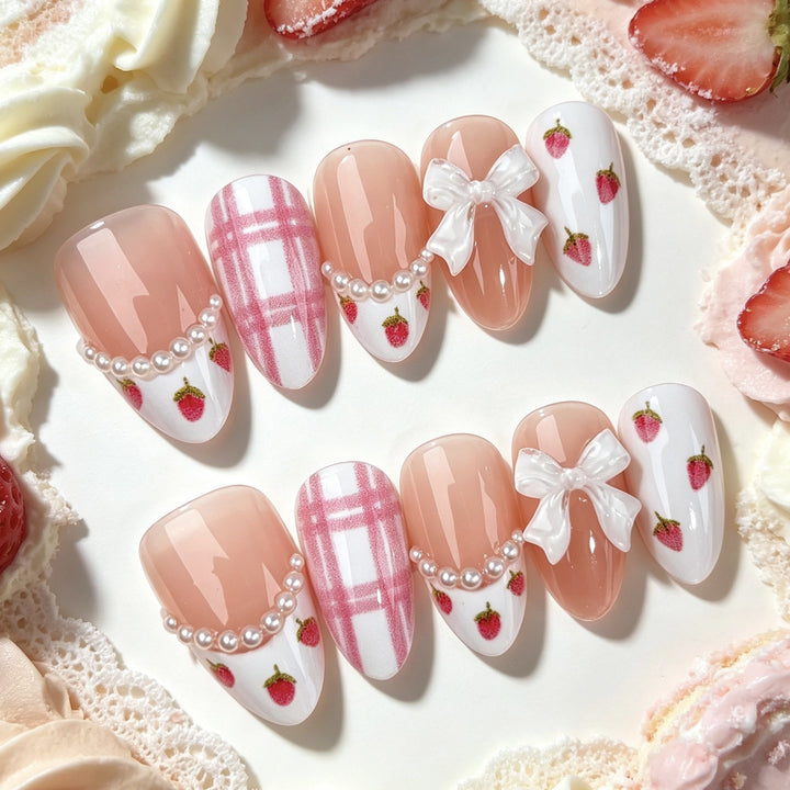 Elegantes dekoratives Press-On-Nagelset 1790746208
