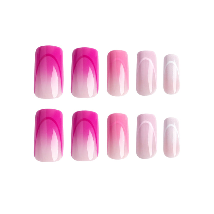 Kunstvolle Nagelverlängerungen mit eleganten Ombre-Effekten Karnz