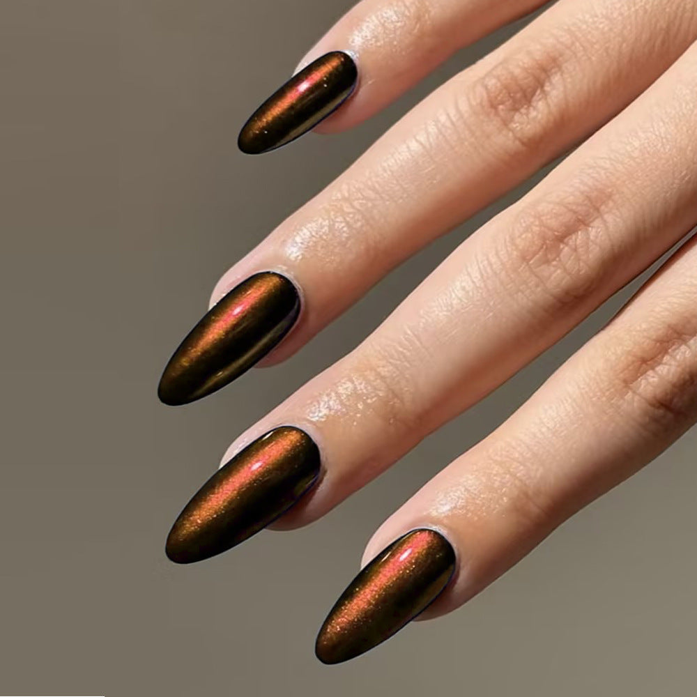 Elegante Stiletto Aufklebenägel Karnz