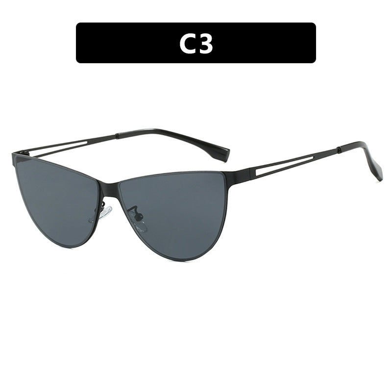 Damen Cat-Eye Sonnenbrille mit stilvollem Metallrahmen und schützendem UV-Filter Karnz