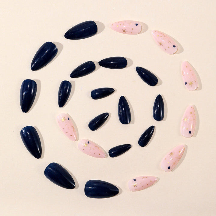 Himmlisches Nagelkunstdesign Karnz