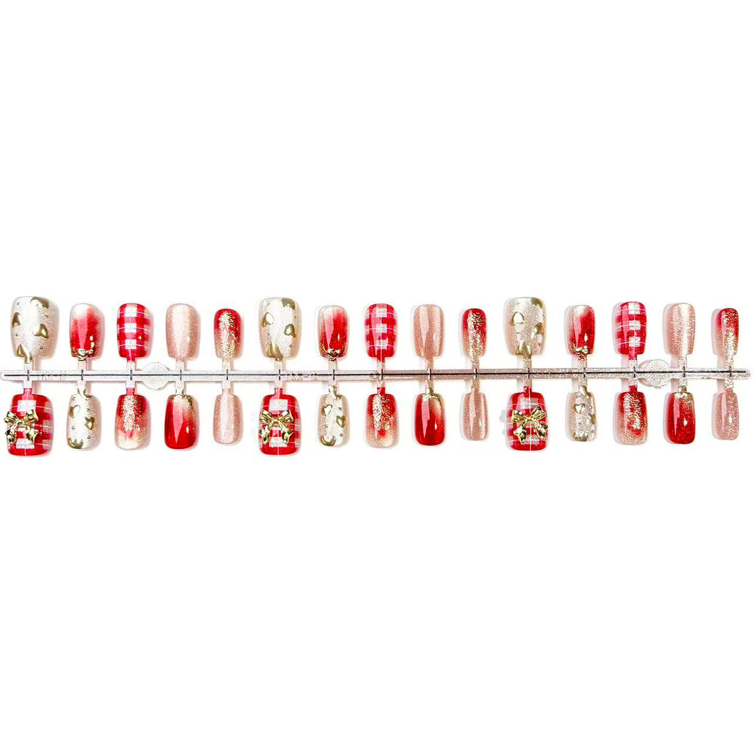 Stylisches festliches Press-On-Nagelset
