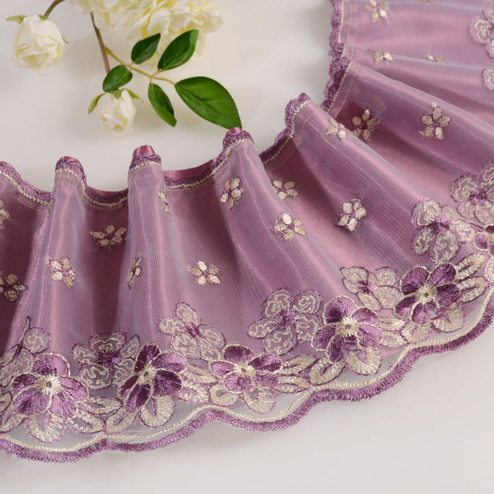 Elegante und Verspielte Spitzenbluse Karnz