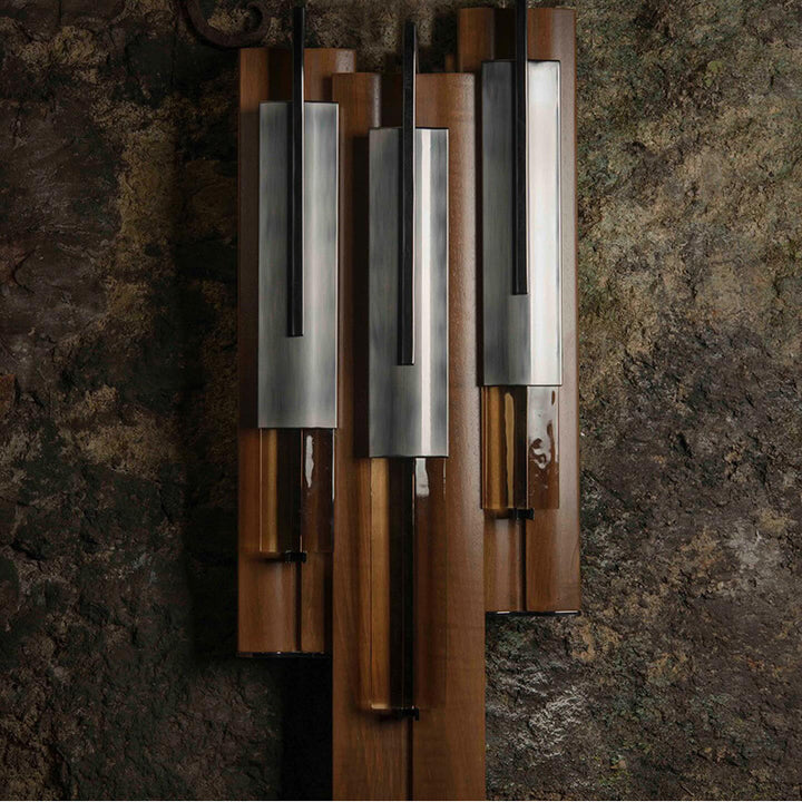 Moderne geometrische Wandleuchte
