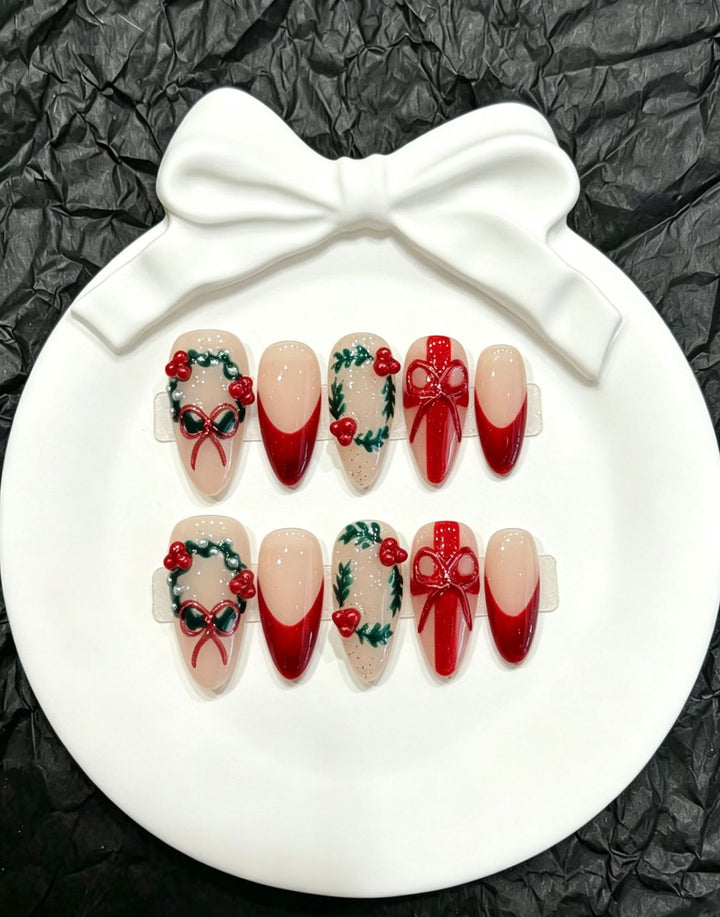 Festliche, von Feiertagen inspirierte Press-On-Nagelset