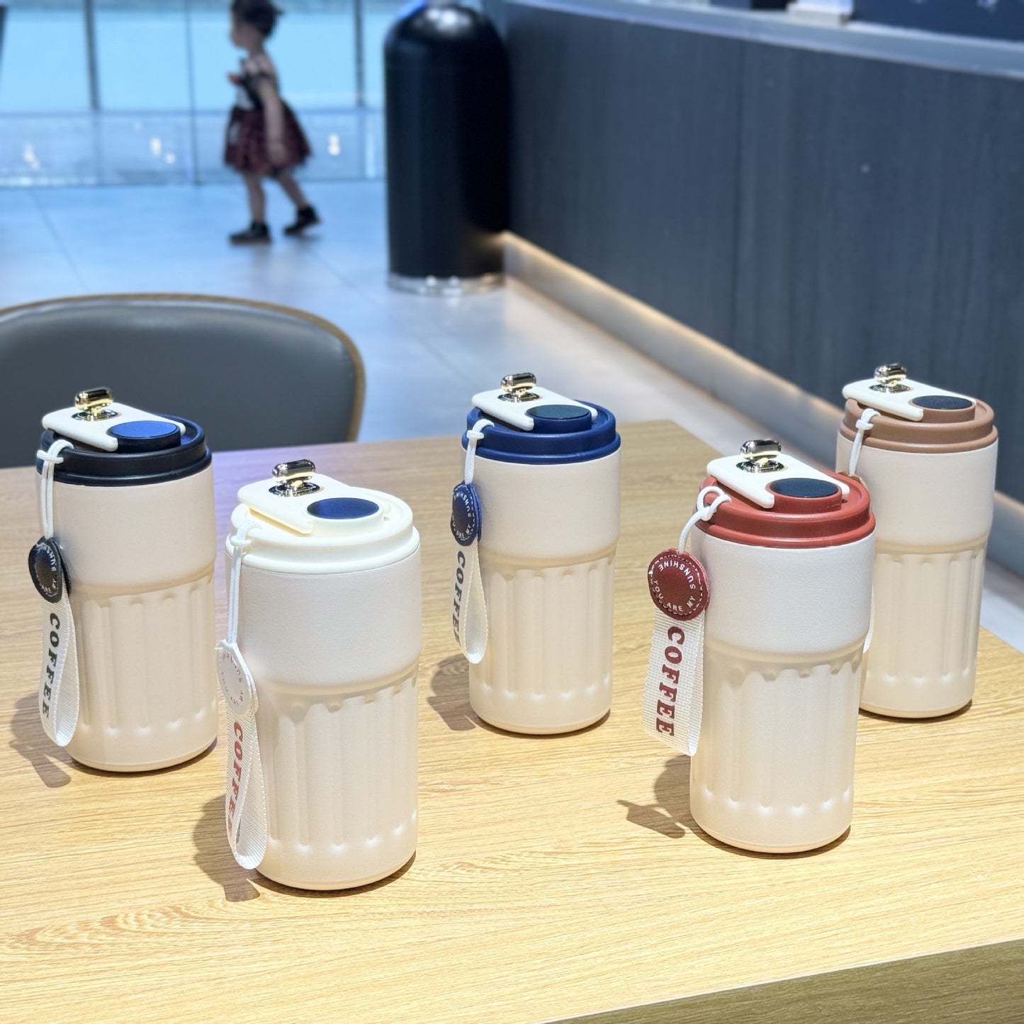Damen stilvolle und innovative Kaffeetasse Karnz