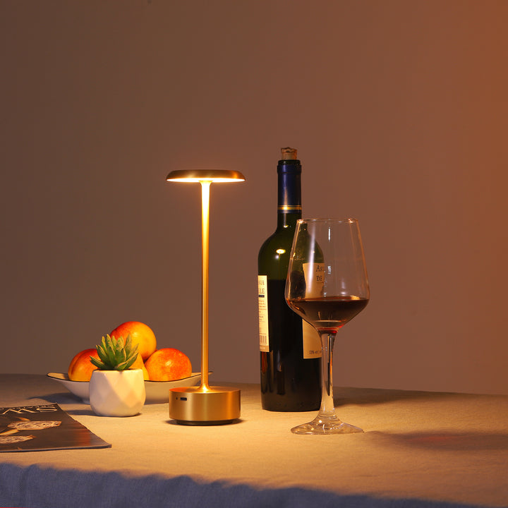 Stylische zeitgenössische Tischlampe für Wohnräume