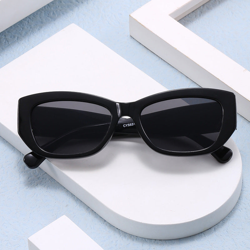 Damen modische Cat-Eye Sonnenbrille aus robustem Kunststoff Karnz