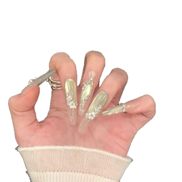 Dekorative florale Acryl-Nagelverlängerungen