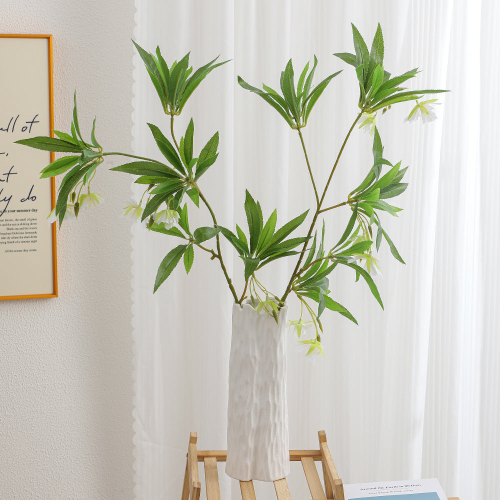 Elegante Künstliche Pflanze mit Blüten Karnz