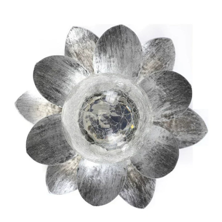 Solar Lotus Rissgartenlicht