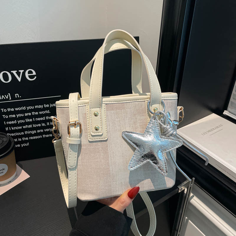 Mini strukturierte Handtasche