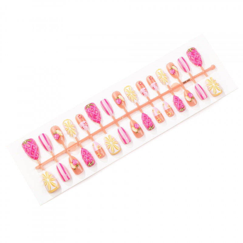Künstlerische Nagelkunst