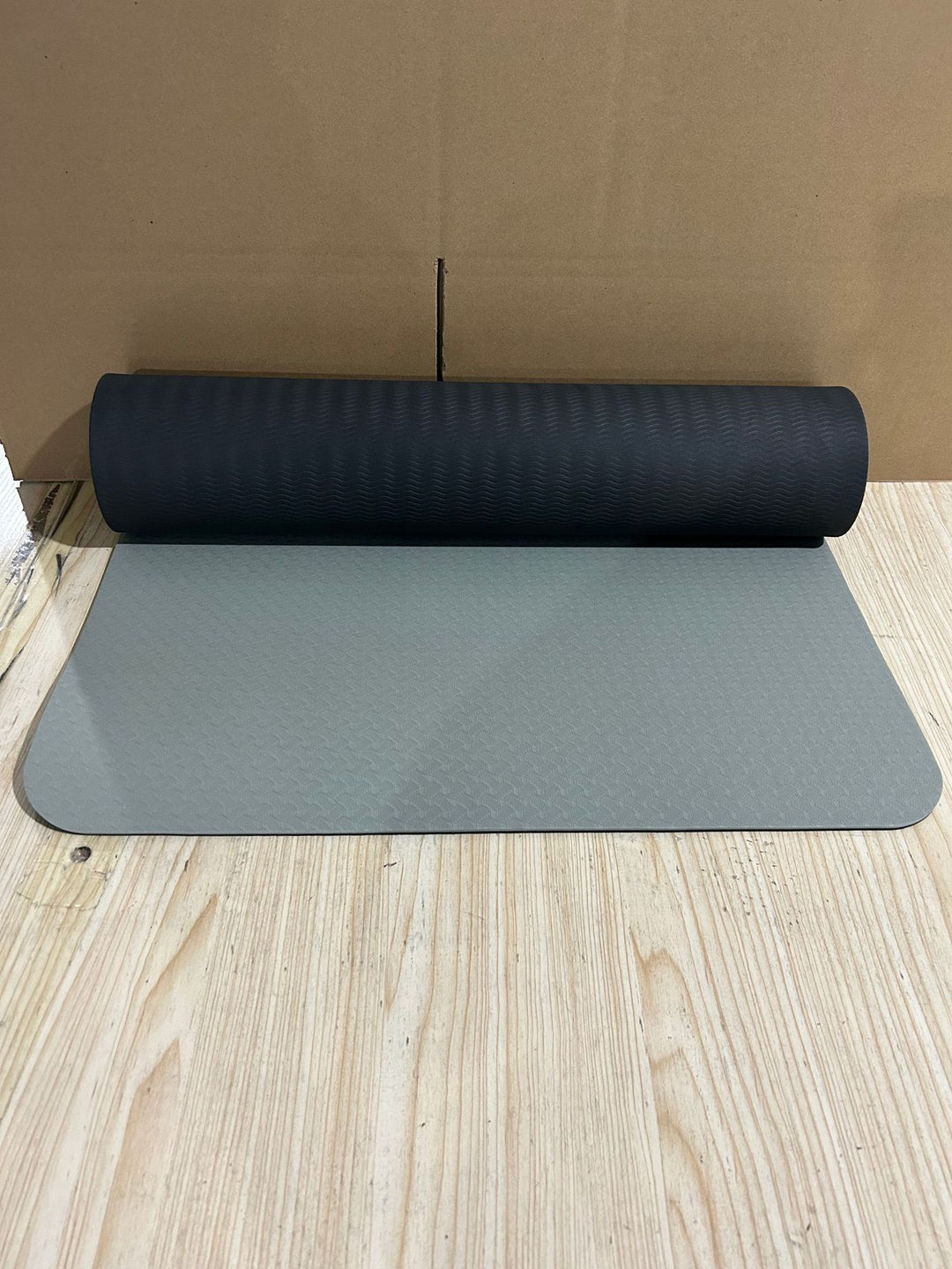 Rutschfeste Fitness-Yogamatte mit Doppelter Dämpfung Karnz
