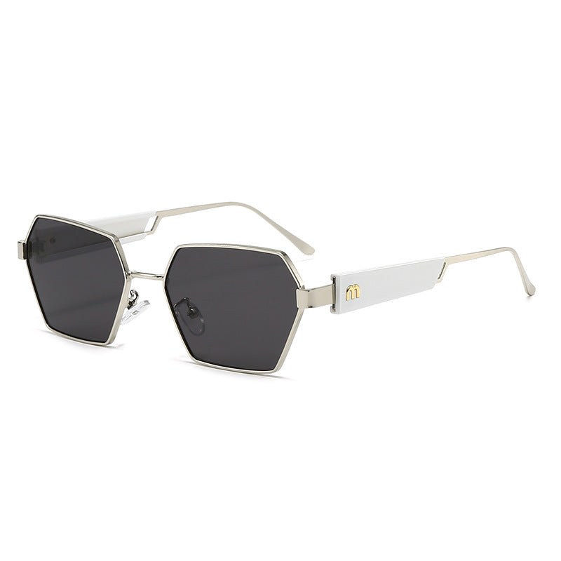 Damen Hexagon Sonnenbrille mit luxuriösen Metallakzenten Karnz