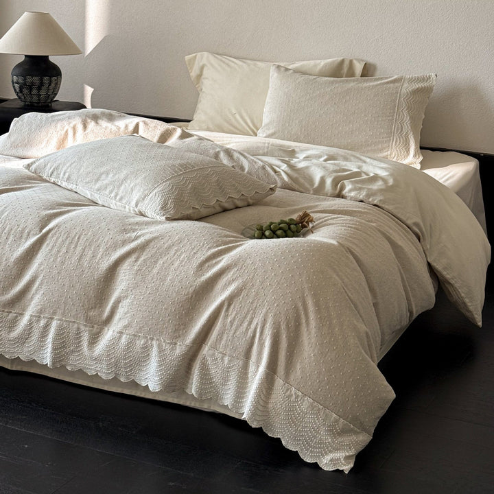Gekräuselte Spitze Trim gesteppte Baumwoll-Bettüberwurf Set mit gepunkteter Matelassé-Textur