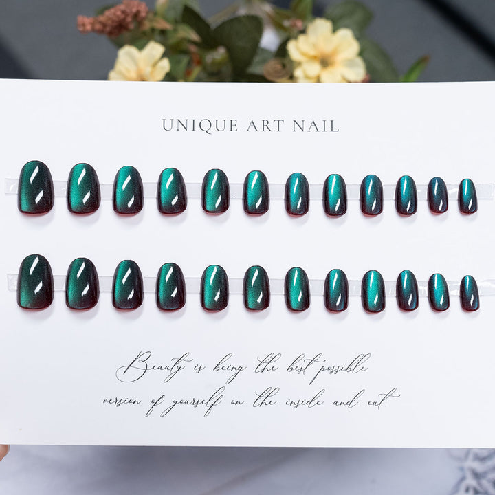 Glänzendes Press-On Nagelkunst Set