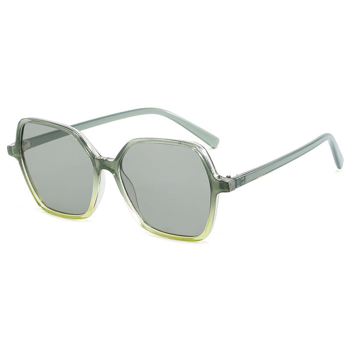 Damen oversized Sonnenbrille mit modernem, transparentem Rahmen Karnz
