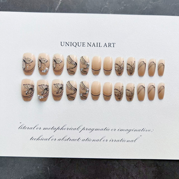 Künstlerisches Schmetterling-Nagelkunst-Set