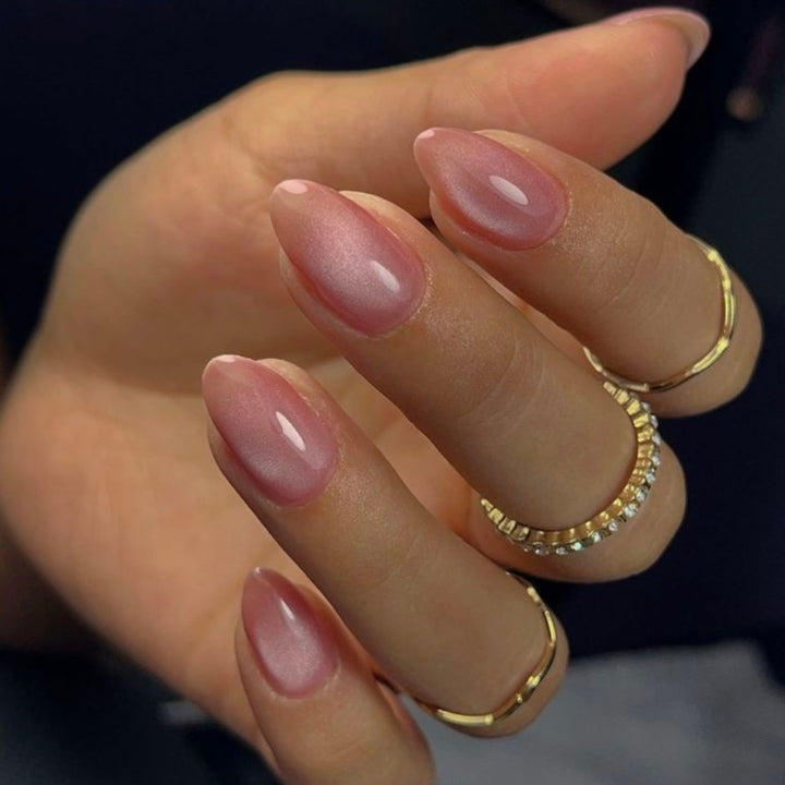 Premium Ombre-Nagelerweiterungen Karnz