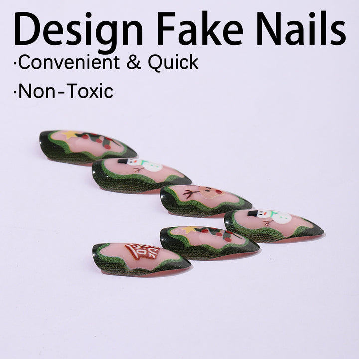 Kreatives Kunstnagelset mit festlichen Weihnachtsmotiven und Glanz Karnz