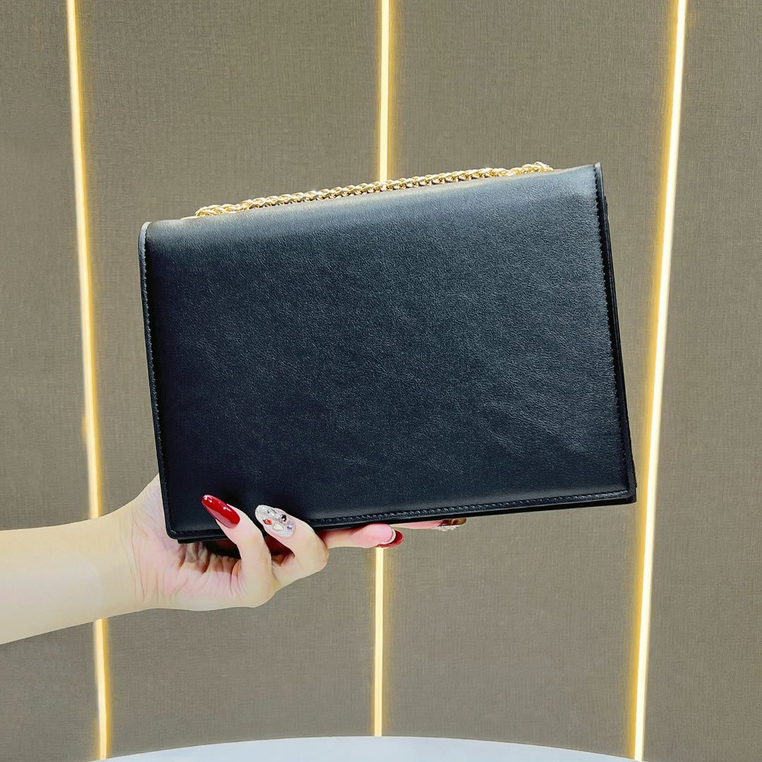 Minimalistische Umschlag-Clutch
