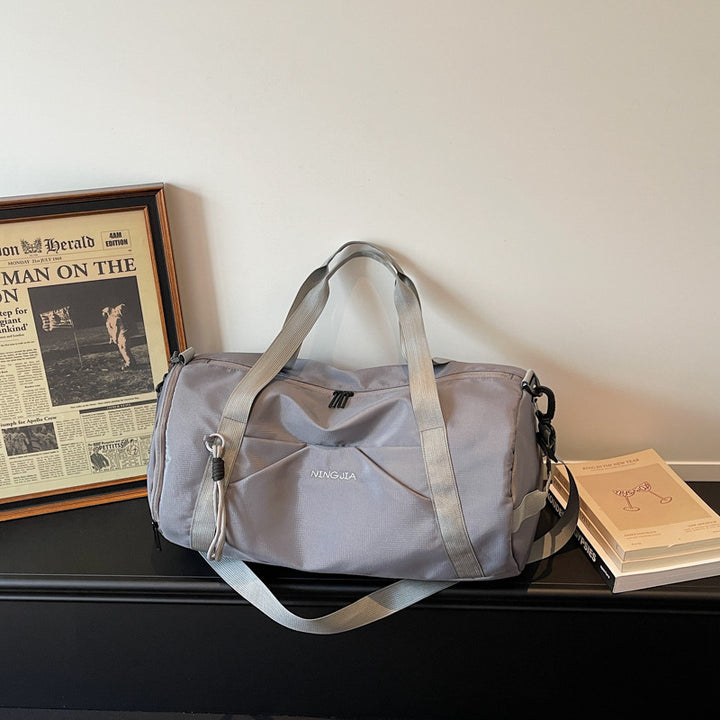 Vielseitige Reisetasche mit verstellbarem Schultergurt