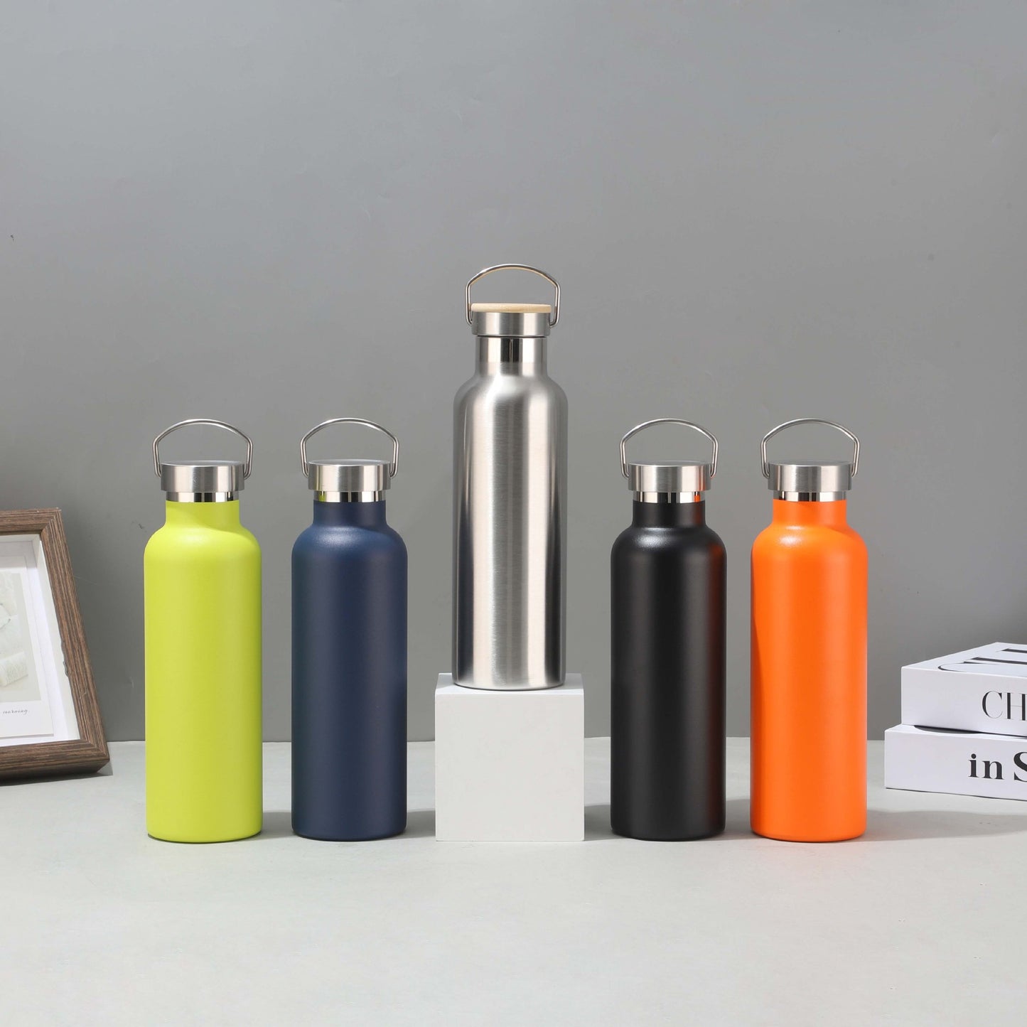 Damen edelstahl Isolier Trinkflasche mit nachhaltigem Bambusdeckel Karnz