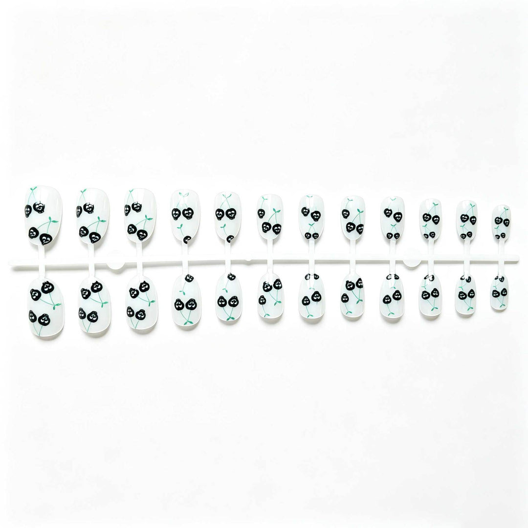 Edgy Skull Kirsche Nagelkunstset