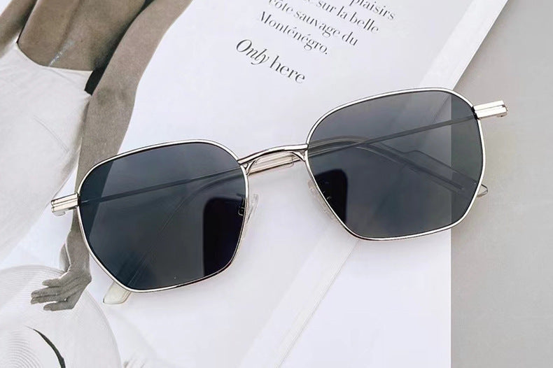 Quadratische Sonnenbrille mit Hochwertigem Rahmen Karnz