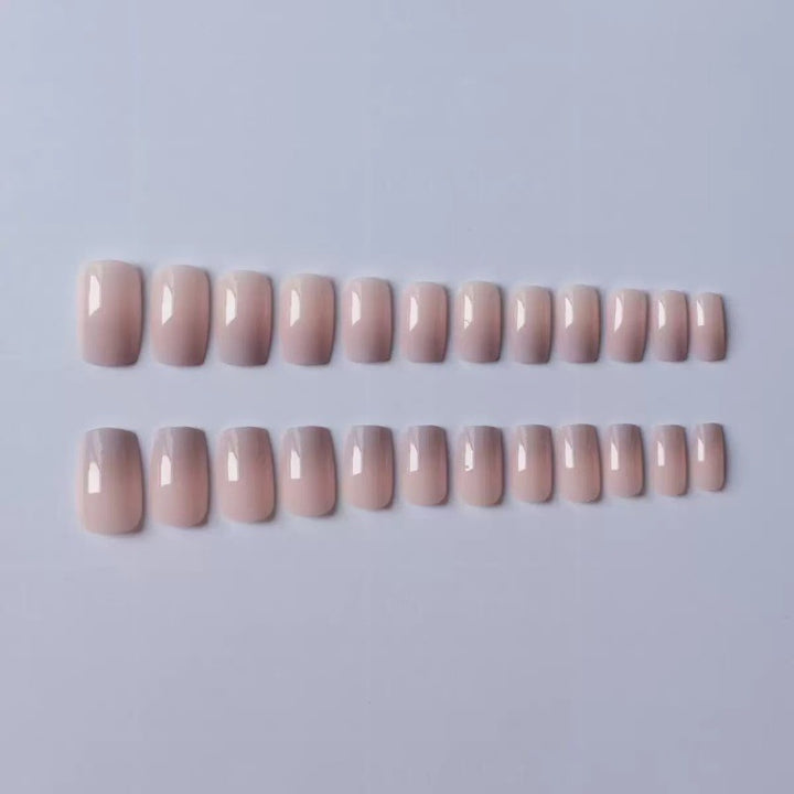 Kunstnagelset Karnz