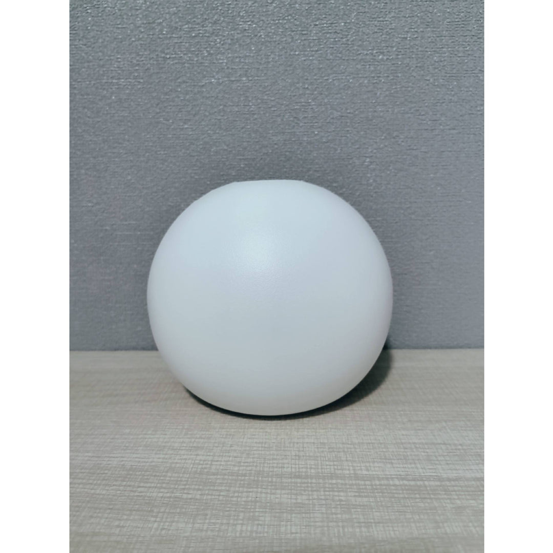Minimalistische Keramiksphärenpflanzer Karnz