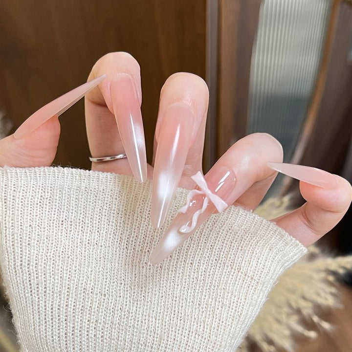 Glamouröser Stiletto Press-On Nagelset Karnz