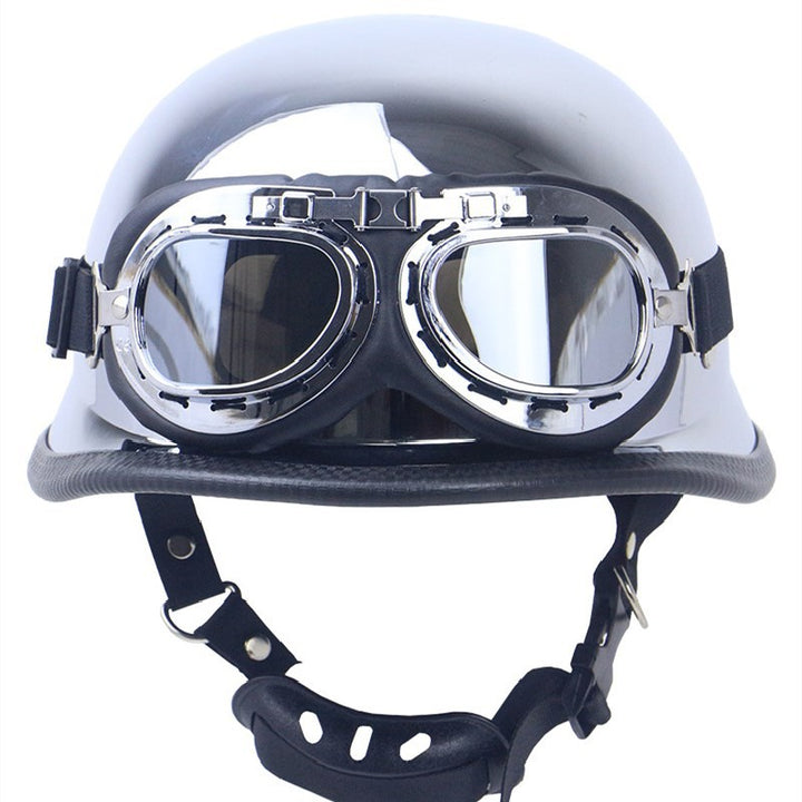 Schutzhelm mit integriertem Visier Karnz
