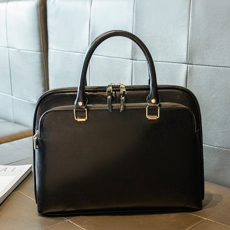 Elegante Business-Tasche mit Strukturiertem Design Karnz