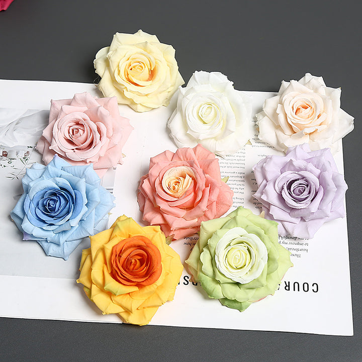 Florale Corsage für dekorative Trage- und Ausstellungszwecke