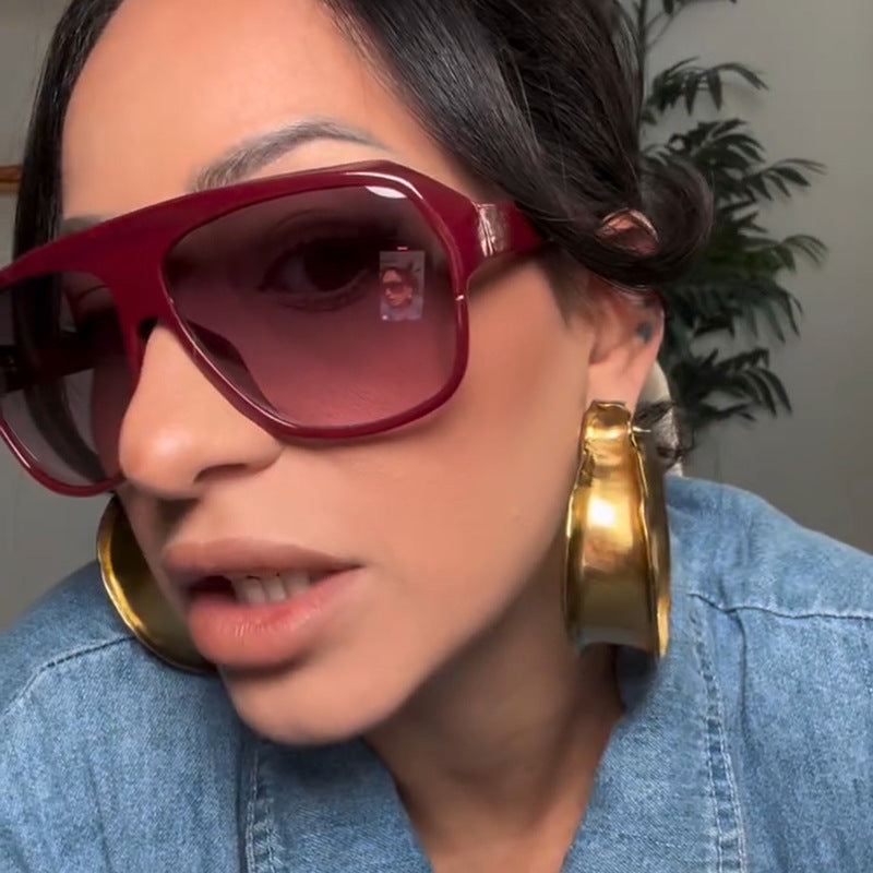 Damen modische Oversized-Sonnenbrille mit sportlichem Design Karnz