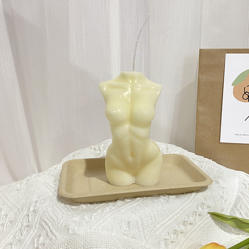 Skulpturaler weiblicher Torso Duftsojawachskerze