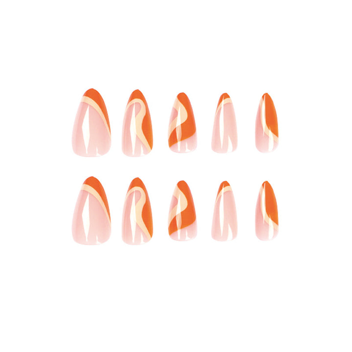 Kunstvolle Stiletto-Press-On Nägel Karnz
