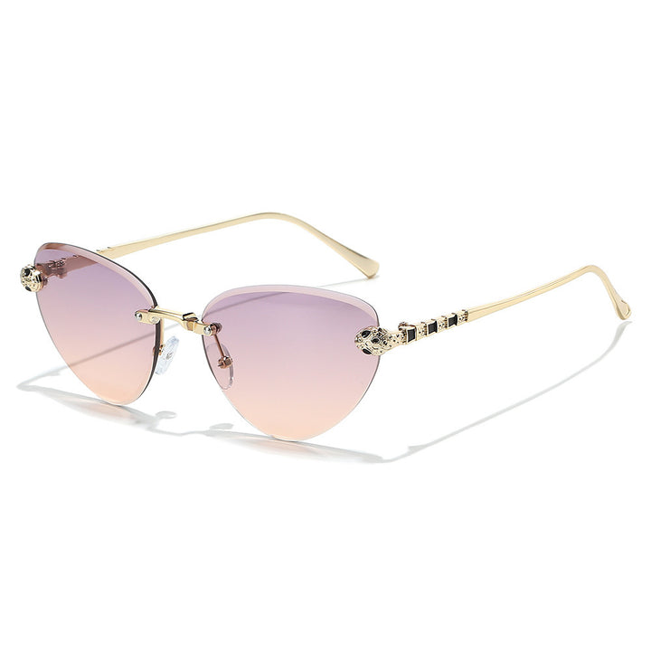 Designer Cat-Eye Sonnenbrille mit dekorativen Akzenten Karnz