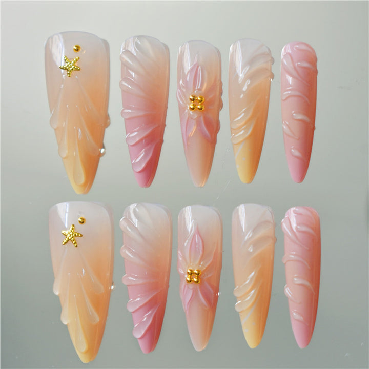 Florale 3D Dekorative Press-On Nagelkunst Karnz