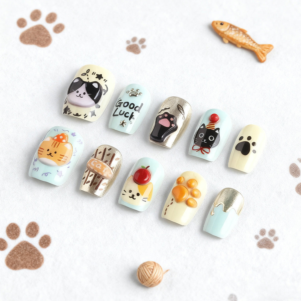 Verspielte katzenmotivierte Press-On Nagelkunst Karnz